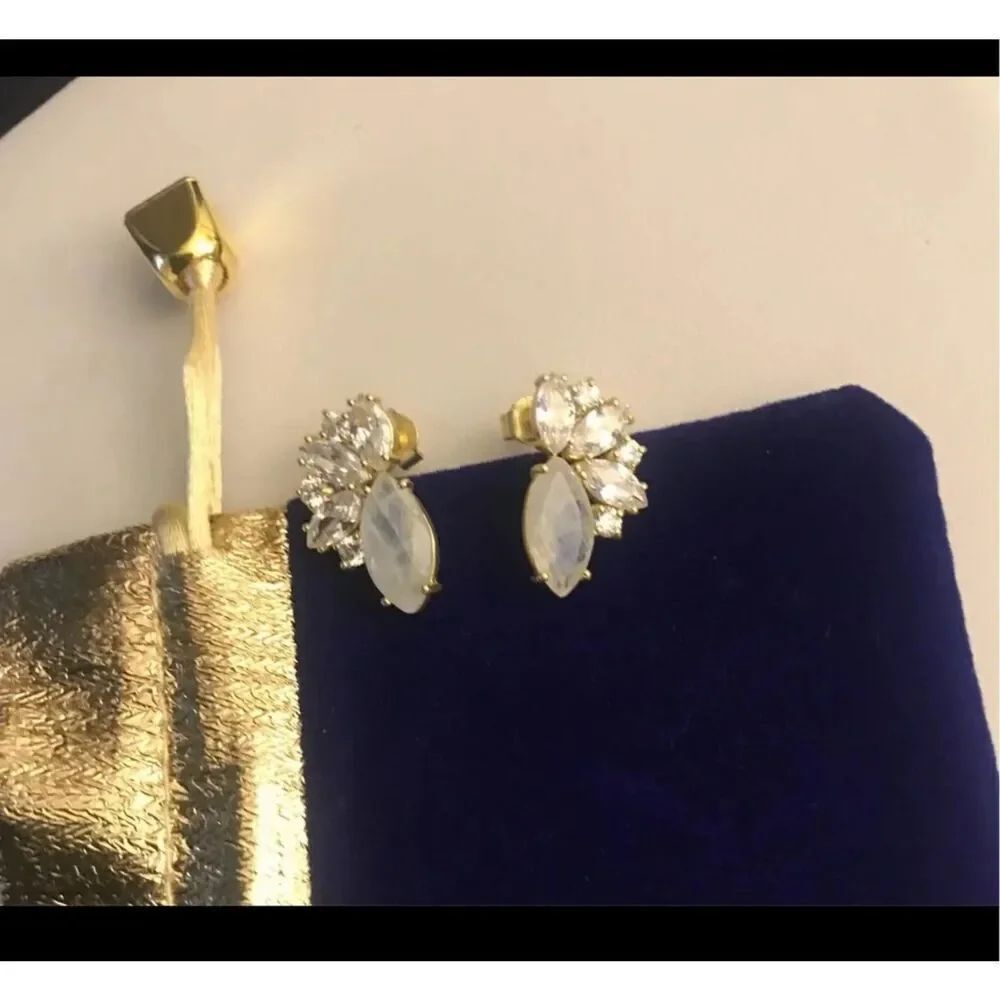 Stunning New Genuine Ethiopian Opal & White Sapphire Gemstone Stud Earrings
